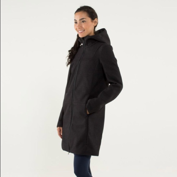 lululemon city softshell